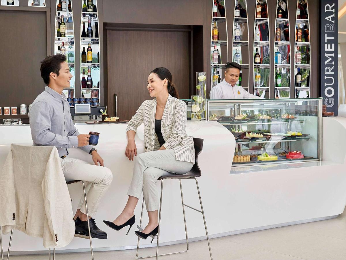ホテル ノボテル ハノイ タイハ ハノイ市 エクステリア 写真