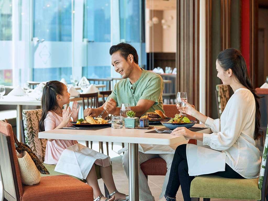 ホテル ノボテル ハノイ タイハ ハノイ市 エクステリア 写真